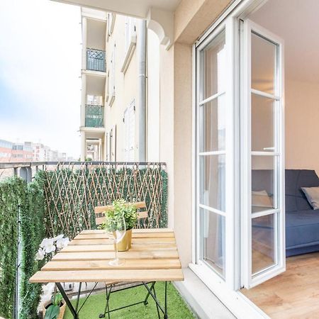 Mindset For 7 - Fairytale Factory Apartment Bussy-Saint-Georges Exterior foto