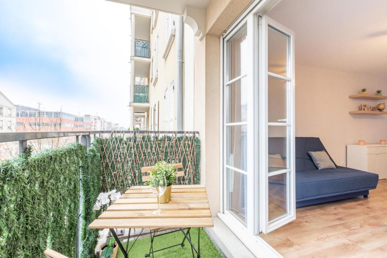 Mindset For 7 - Fairytale Factory Apartment Bussy-Saint-Georges Exterior foto